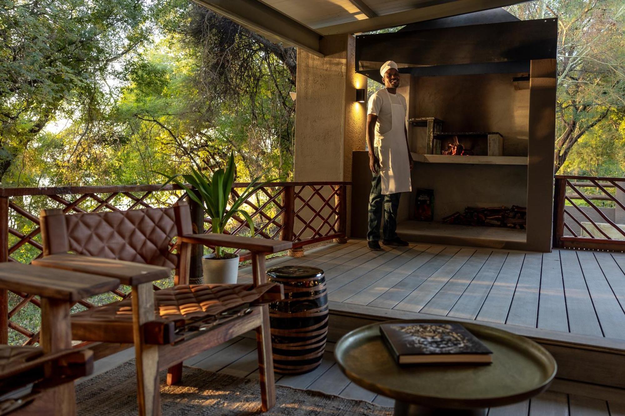 Chobe House Villa And Chalets Kasane Exterior foto