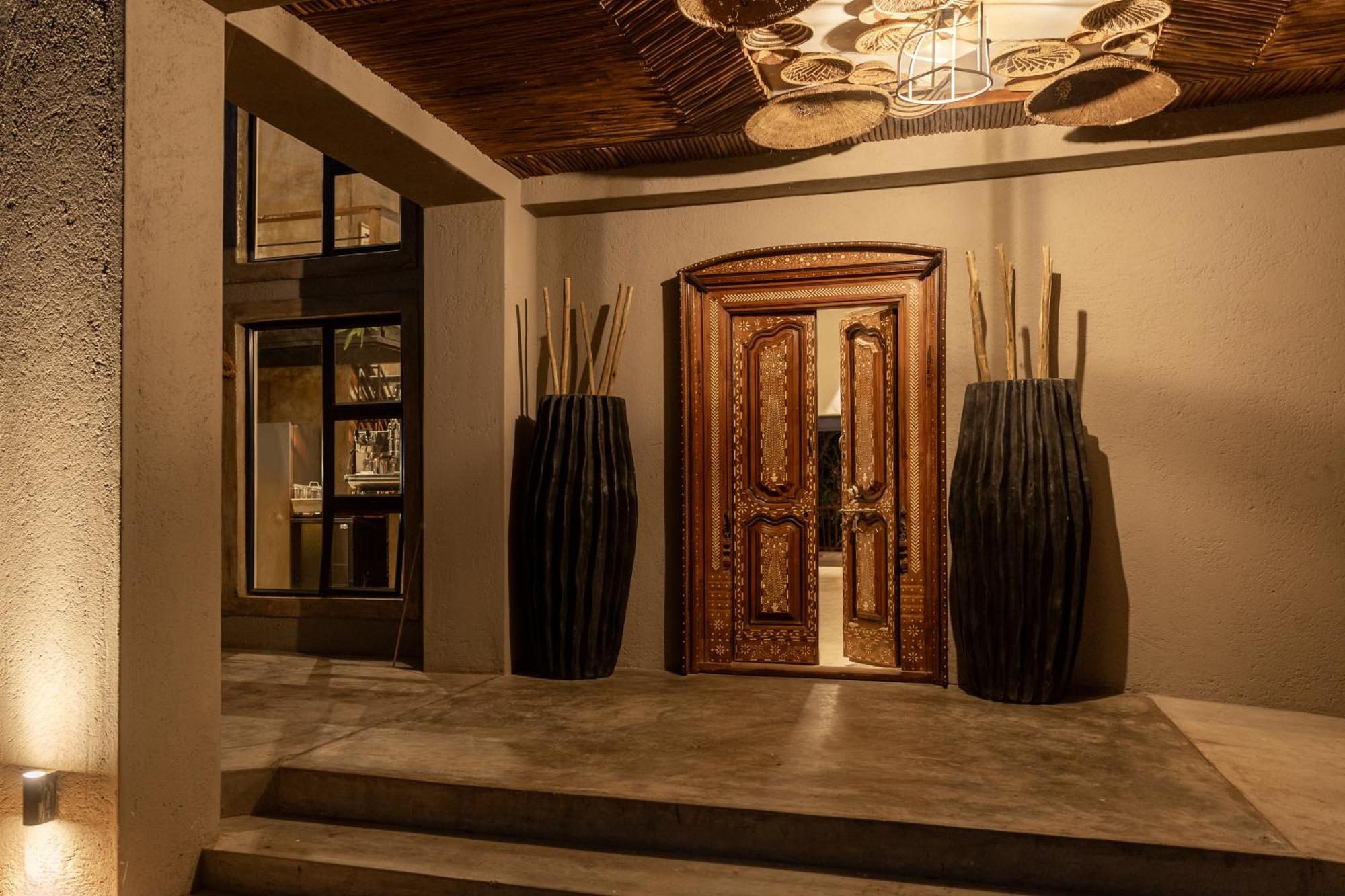 Chobe House Villa And Chalets Kasane Exterior foto