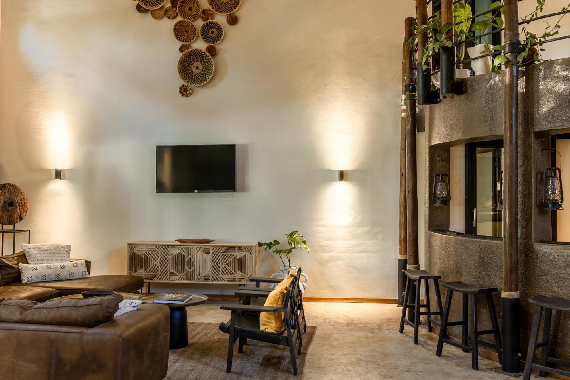 Chobe House Villa And Chalets Kasane Exterior foto